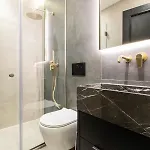 Appartement F & B Collection - Luxury Seafront 2 Bedroom