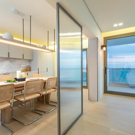 Apartamento F & B Collection - Luxury Seafront 2 Bedroom Tessalónica
