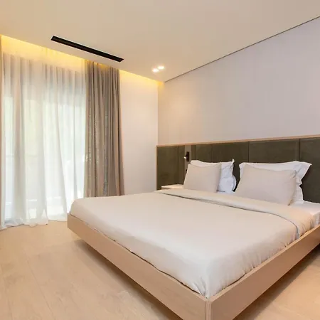 F & B Collection - Luxury Seafront 2 Bedroom Appartement